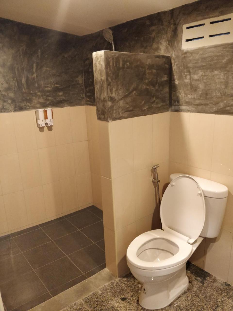 Gap'S House Hotel Чиангмай Екстериор снимка